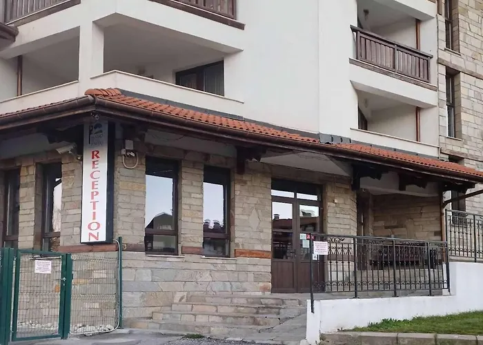 Melania In Complex Royal Towers Apartment