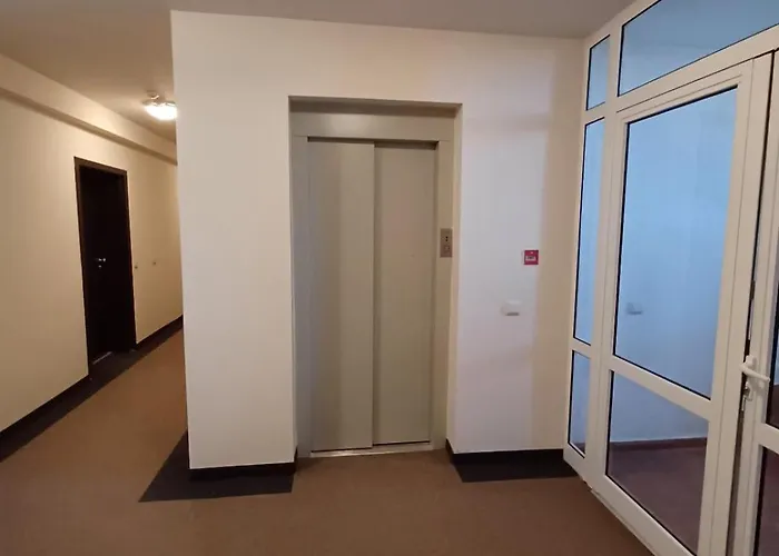 Melania In Complex Royal Towers Apartment *